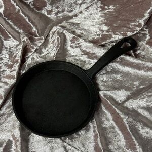 Mini Cast-Iron Pan